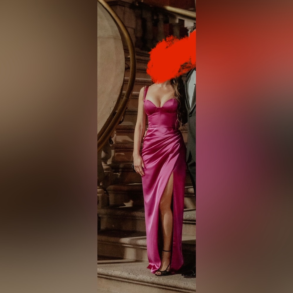 Beautiful Satin dress